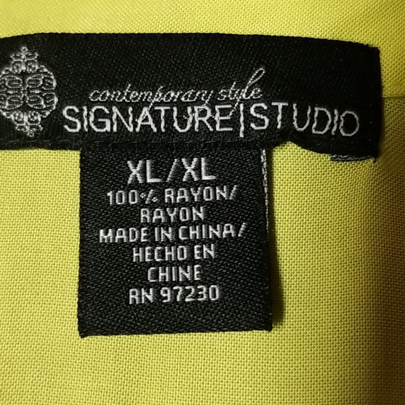 Signature Studio Blouse - Picture 7 of 8